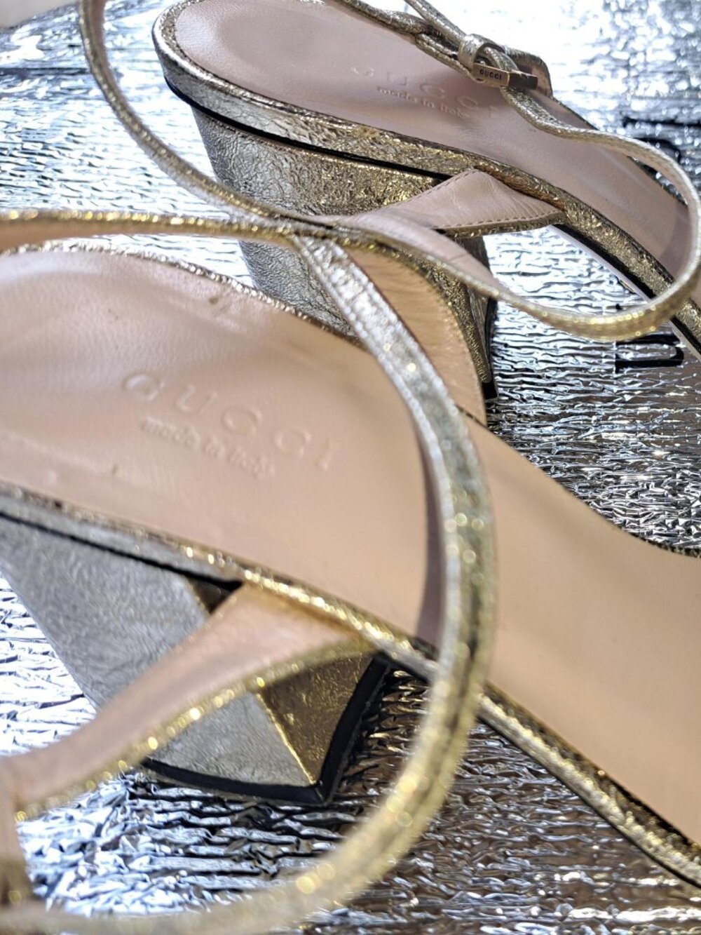 Gucci Marmont Block Sandals Size 37/6.5-7US GOLD - Picture 5 of 9